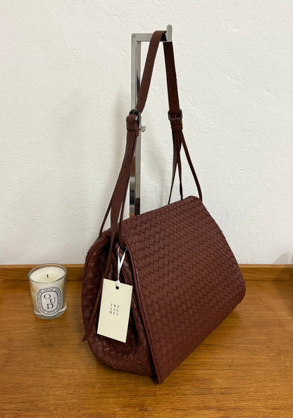 BOTTEGA VENETA INTRECCIATO SHOULDER BAG