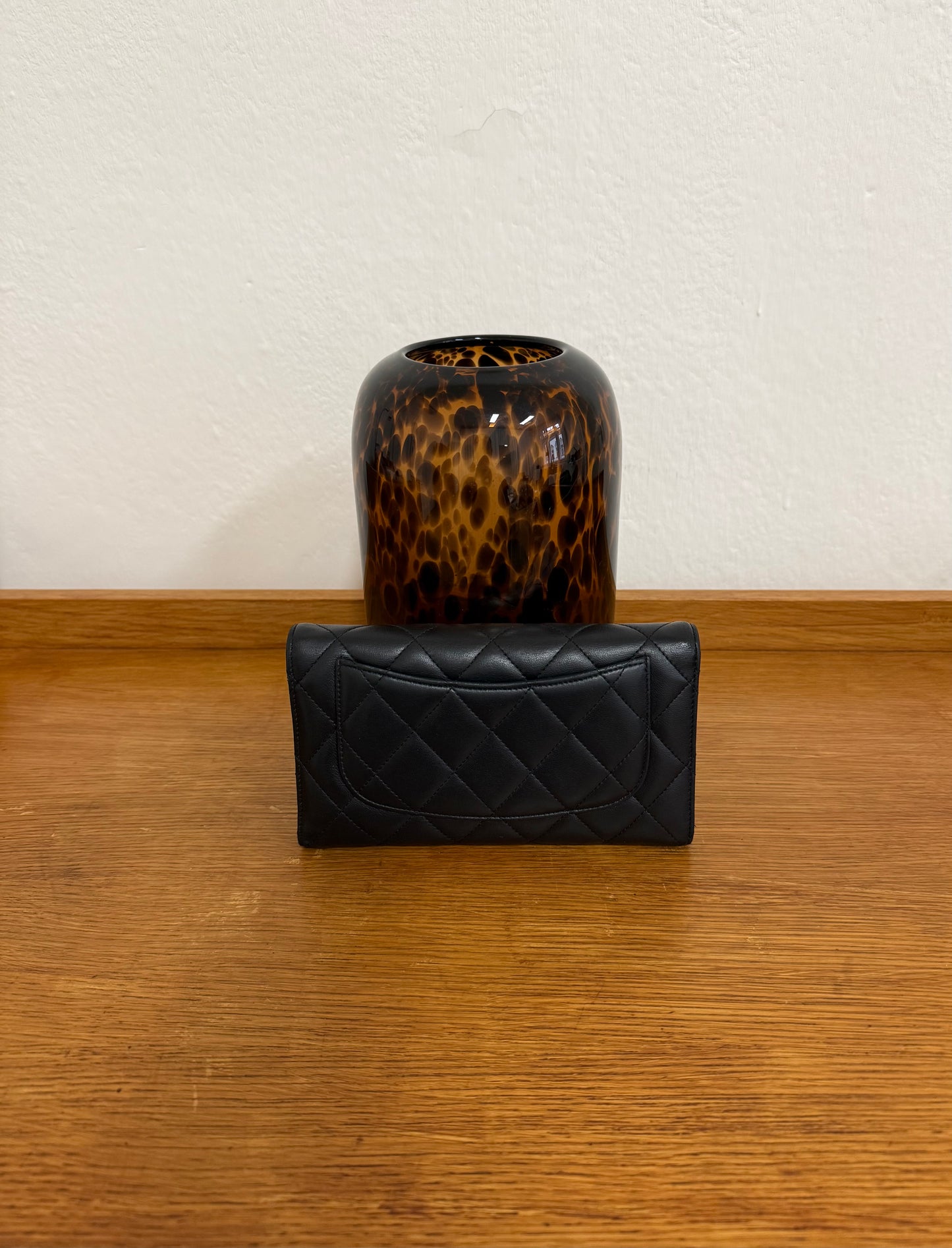 CHANEL LONG WALLET LAMBSKIN BLACK SERIES 18