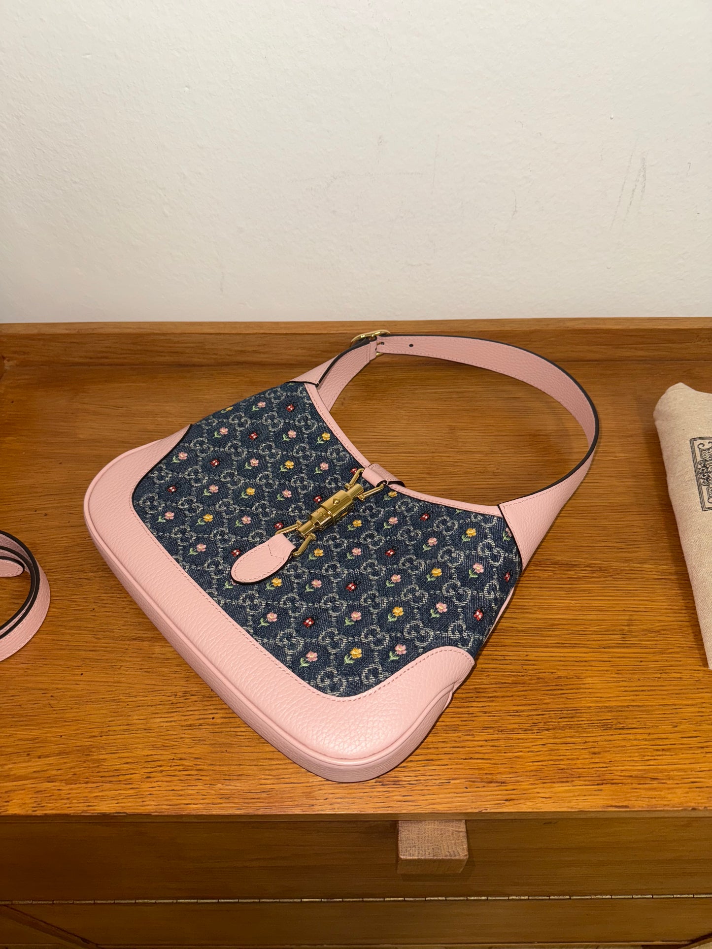 GUCCI JACKIE 1961 FLORAL DENIM