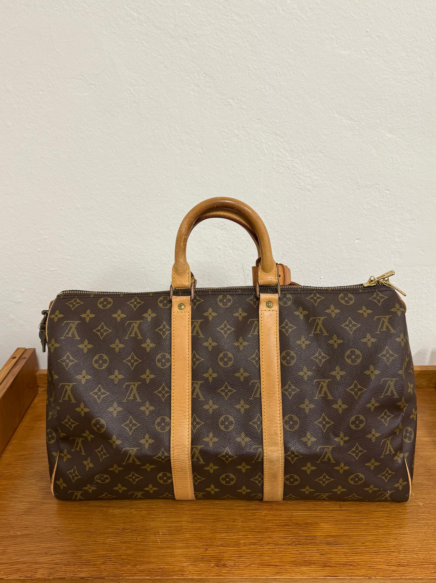 LV KEEPAL
