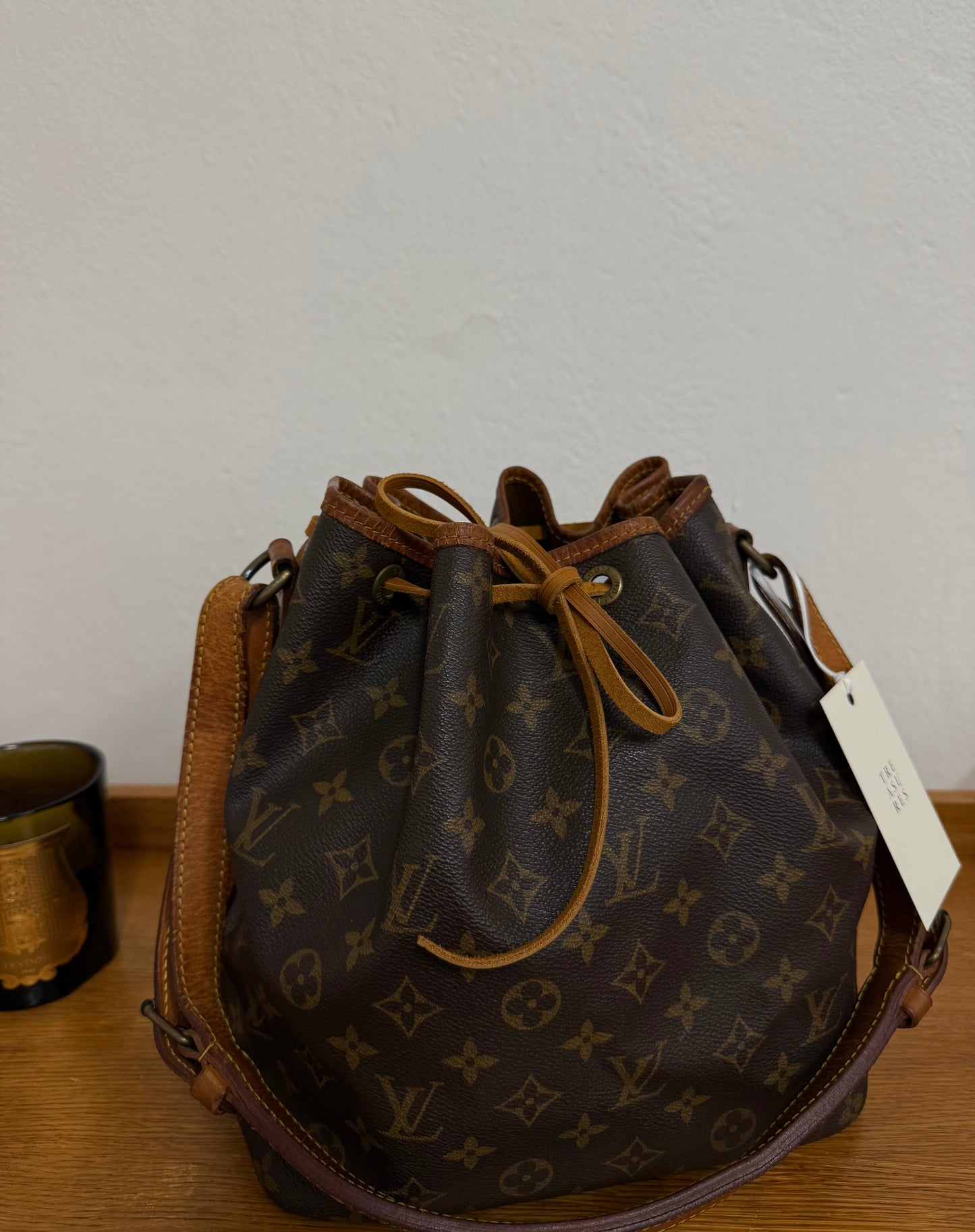 LV PETIT NOÉ MONOGRAM