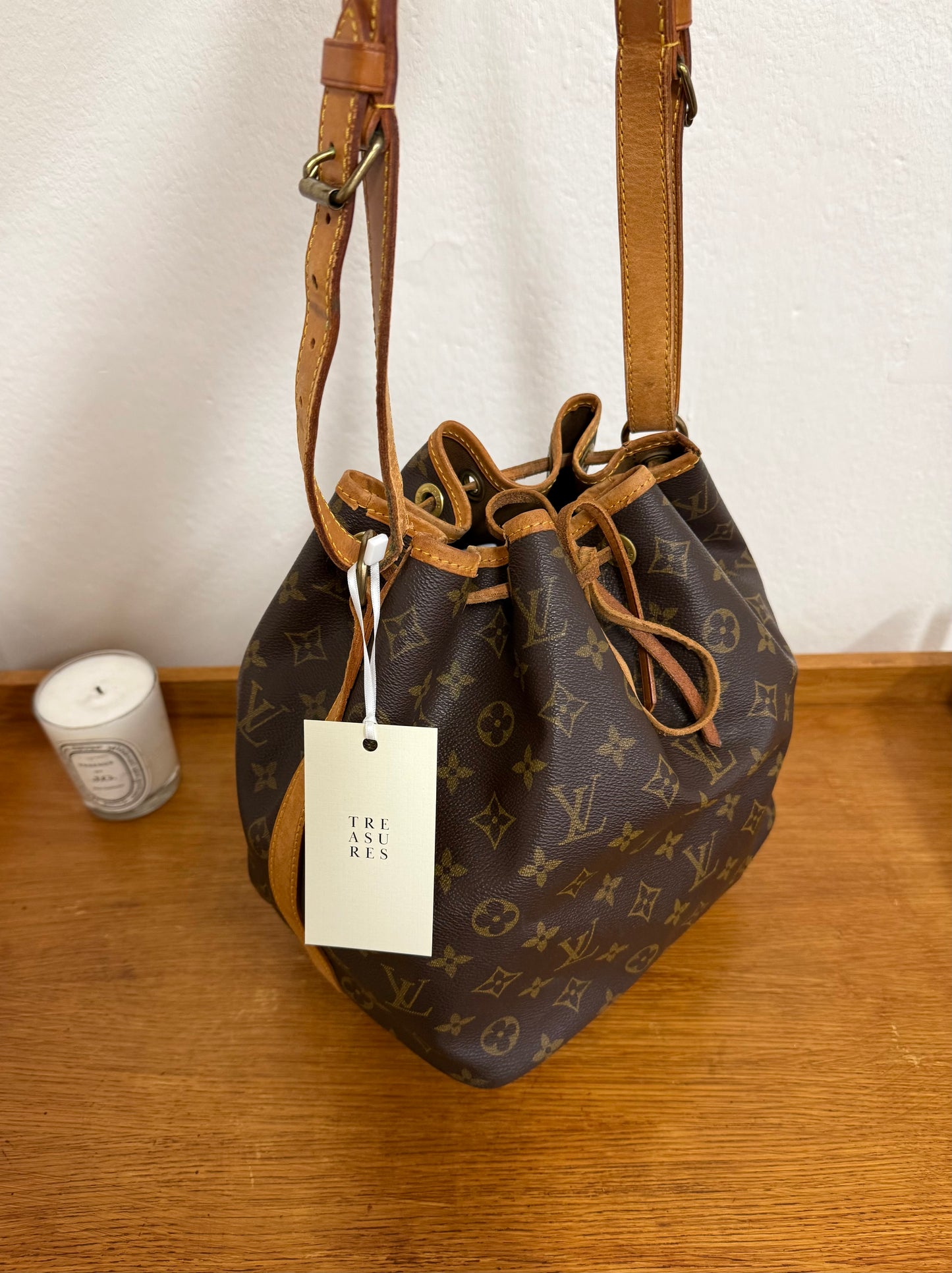 LV PETIT NOÉ MONOGRAM