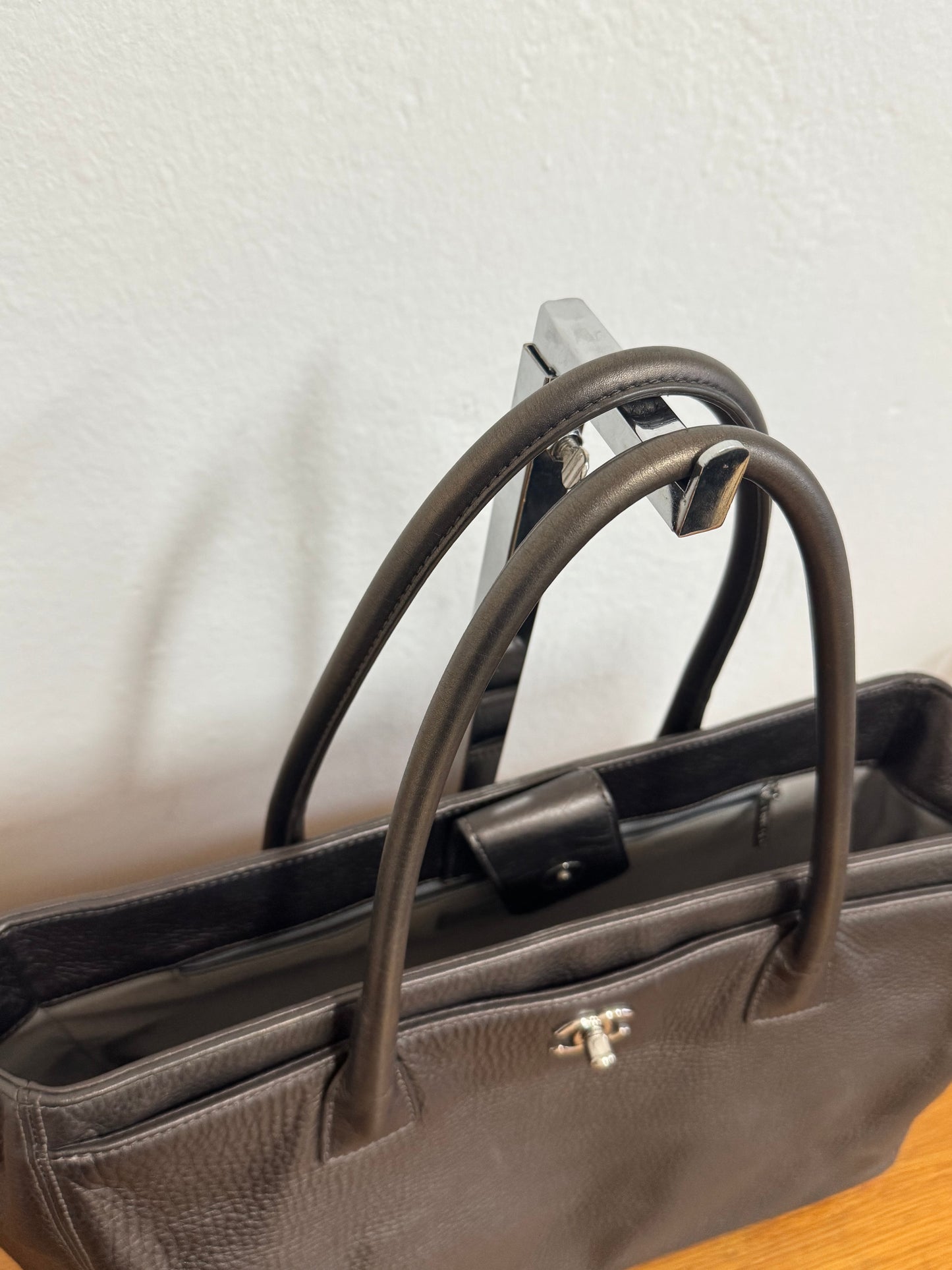 CHANEL EXECUTIVE TOTE IRIDESCENT BROWN SILVER HW