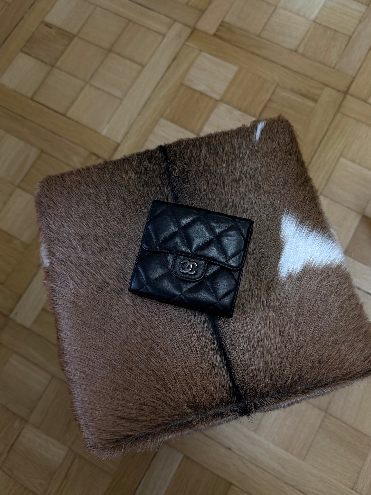 CHANEL MINI WALLET LAMBSKIN BLACK SERIES 10