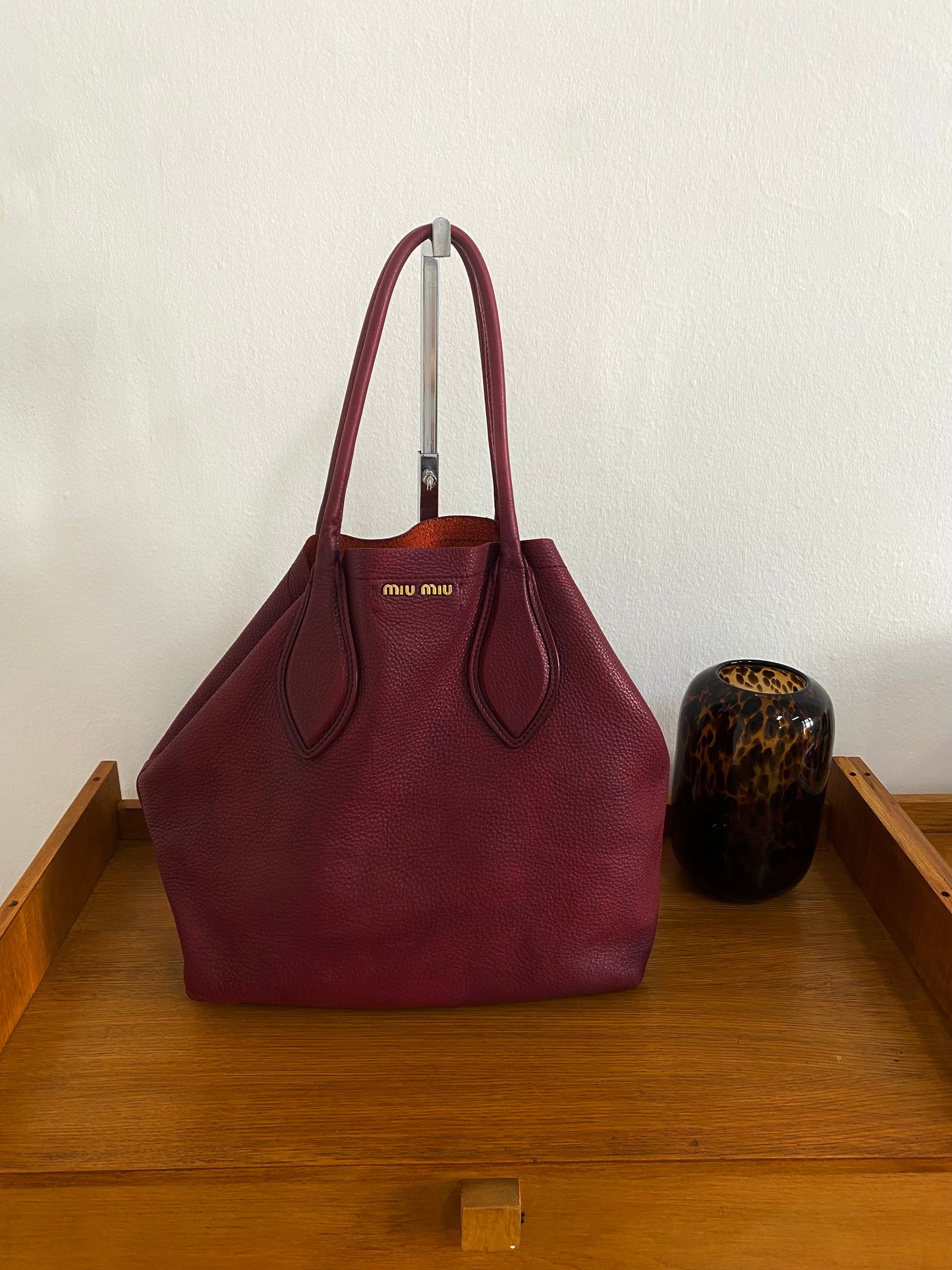 MIU MIU BURGUNDY TOTE BAG