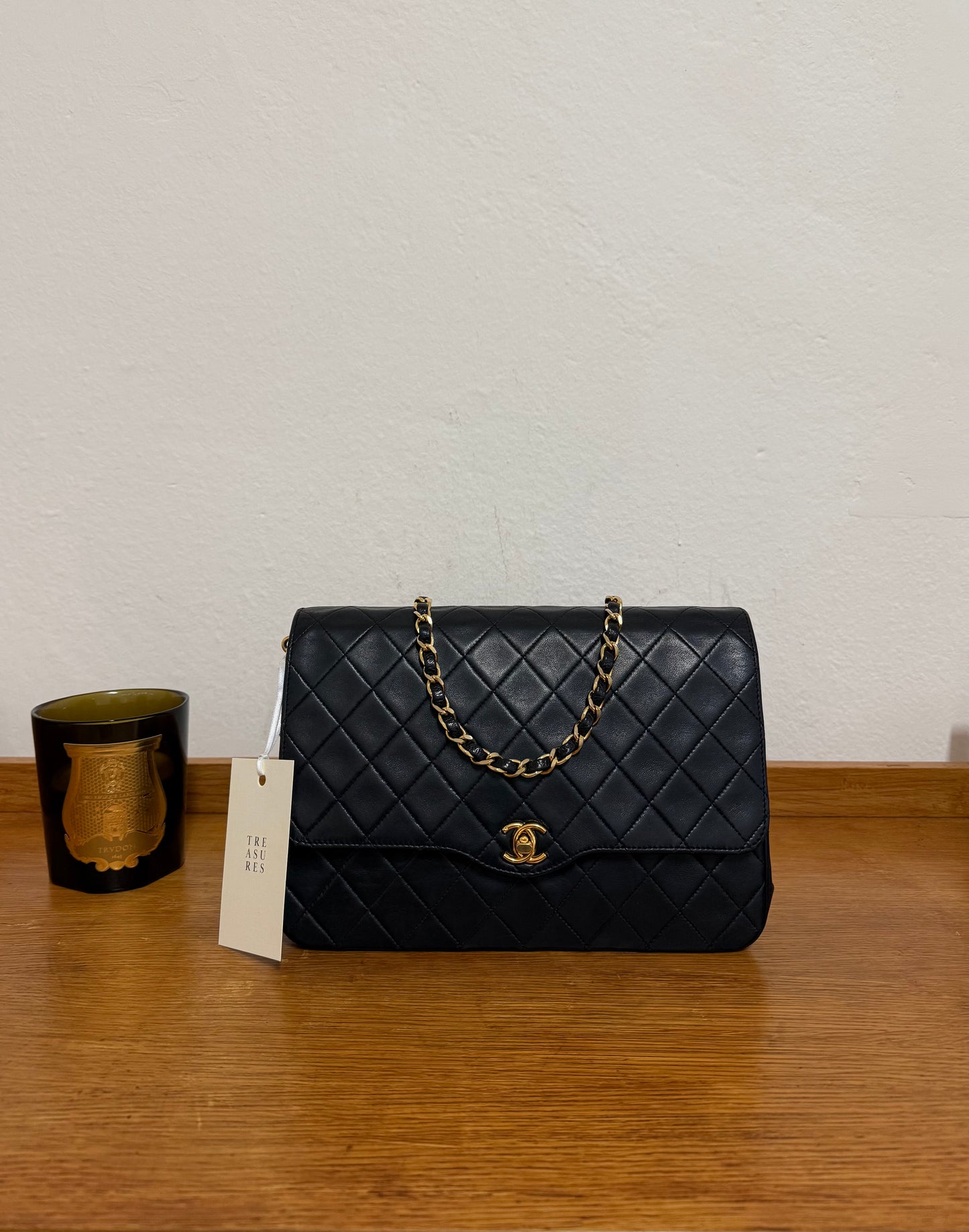 CHANEL TWIST LOCK FLAP BAG