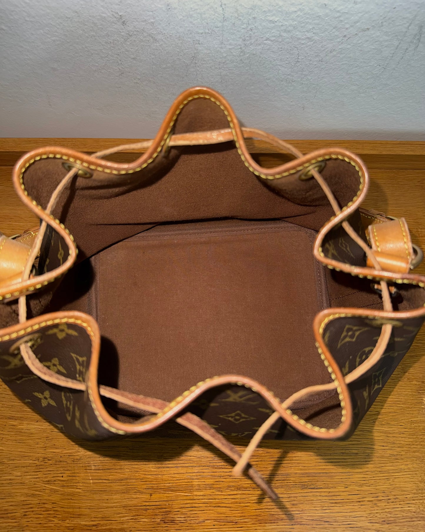 LV PETIT NOÉ MONOGRAM