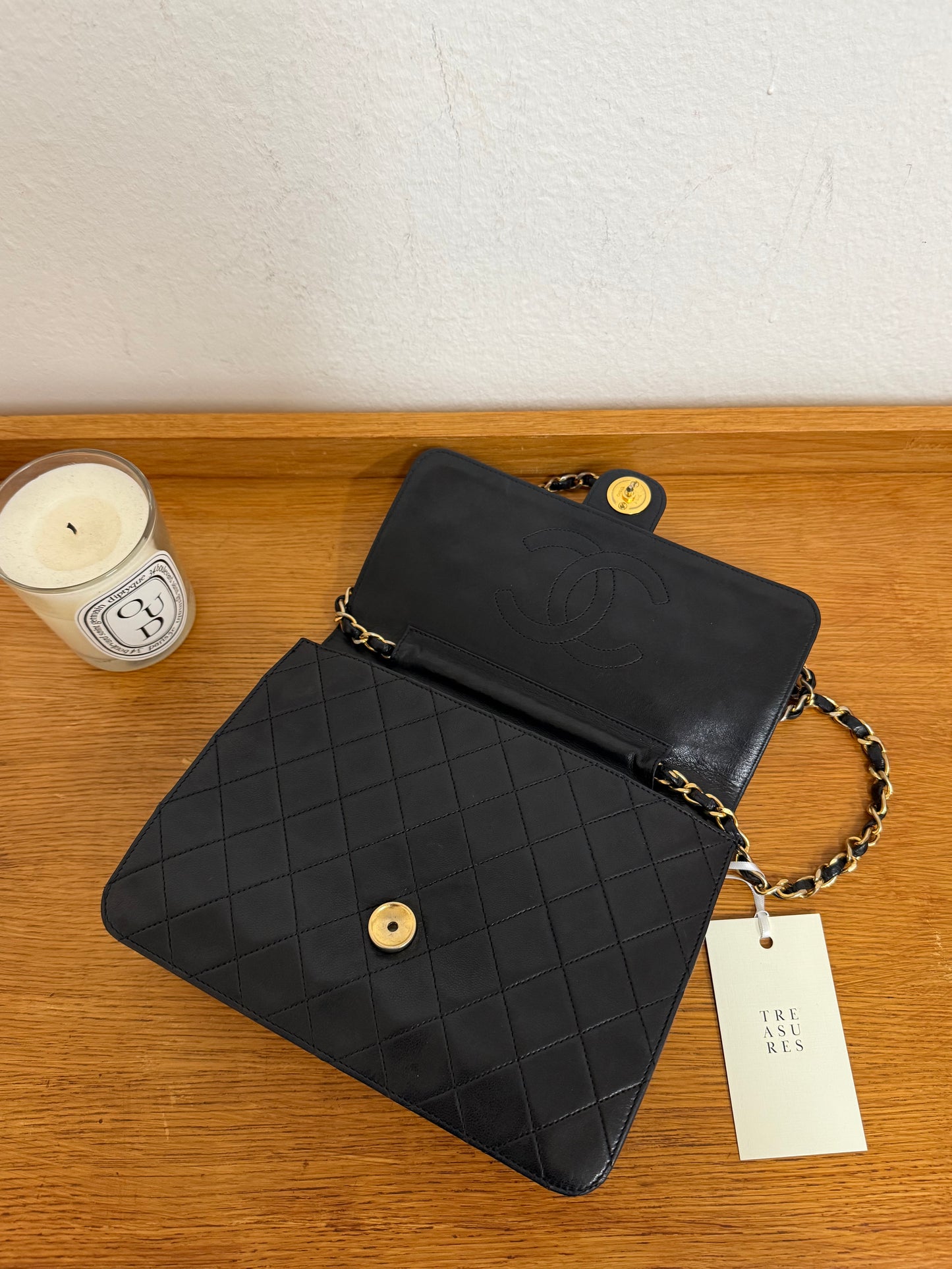 CHANEL CLASSIC SINGLE FLAP BAG LAMBSKIN BLACK 24K GOLD HW