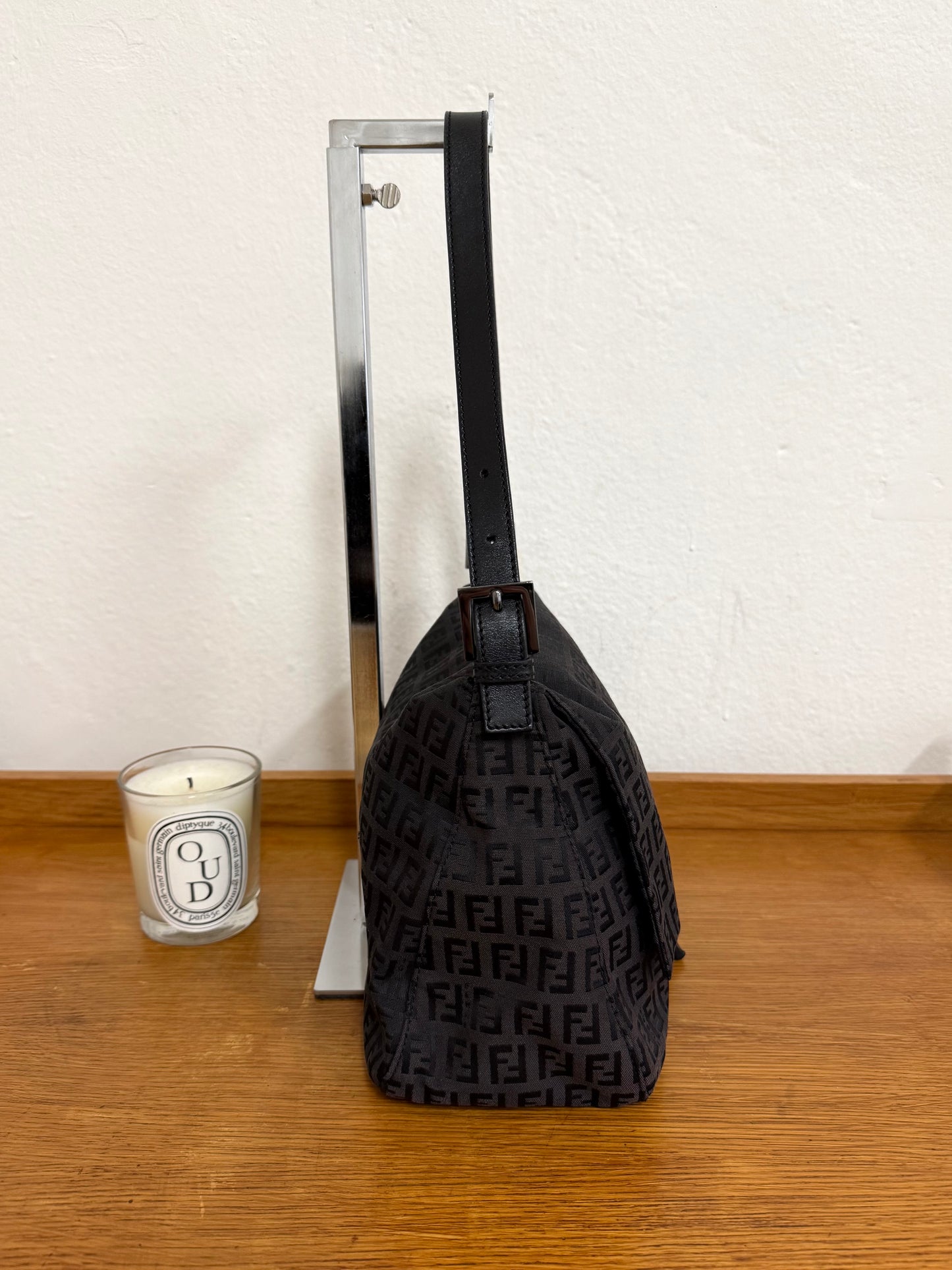 FENDI MAMMA BAGUETTE BAG