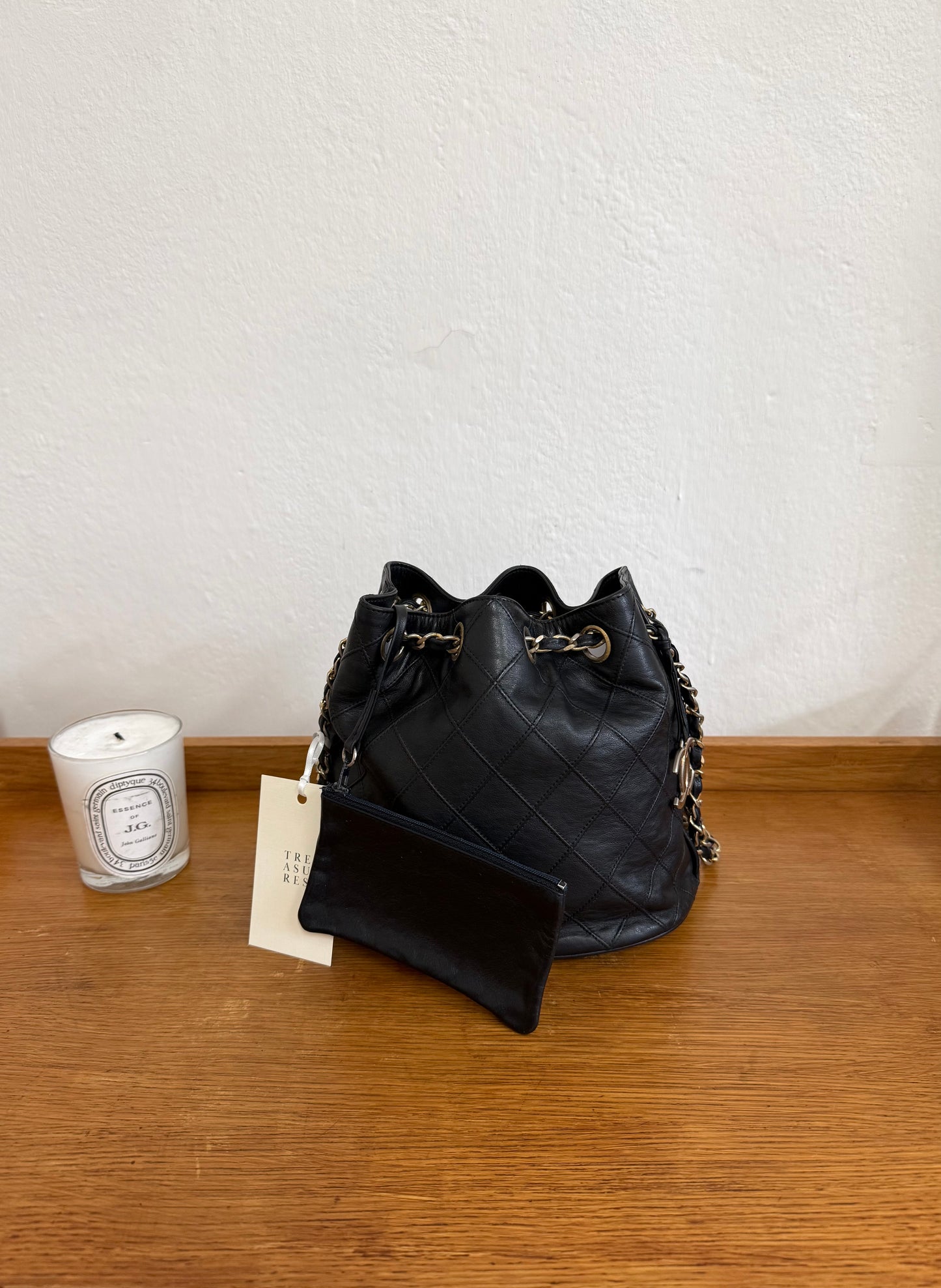 CHANEL BUCKET BAG & POUCH