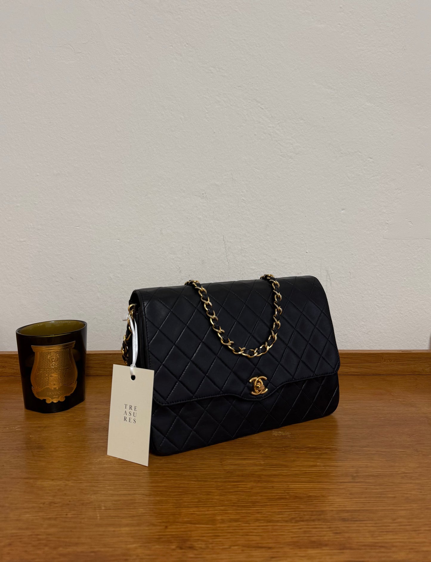 CHANEL TWIST LOCK FLAP BAG
