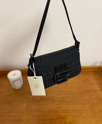 FENDI BAGUETTE BAG