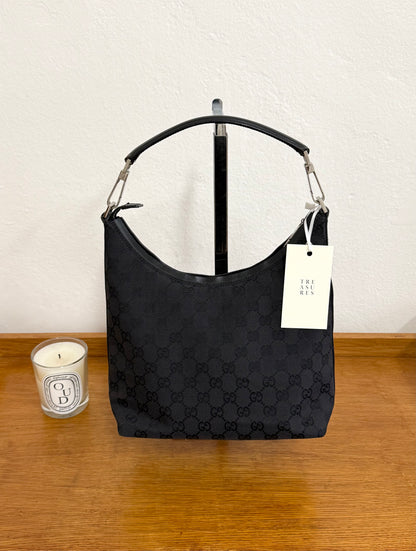 GUCCI GG BLACK SHOULDER BAG