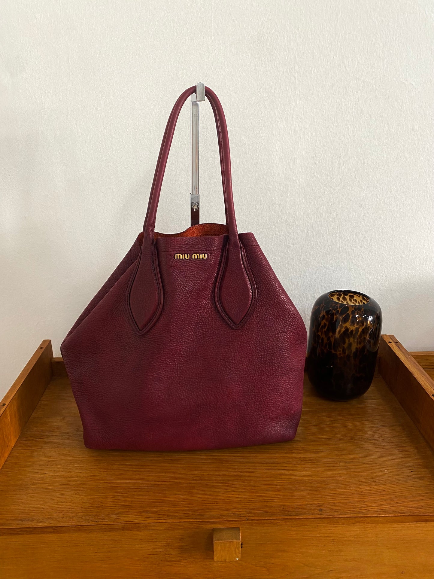 MIU MIU BURGUNDY TOTE BAG