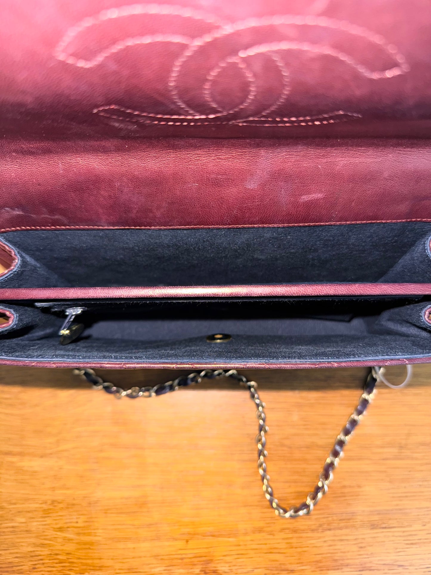 CHANEL BURGUNDY FLAP BAG LAMBSKIN