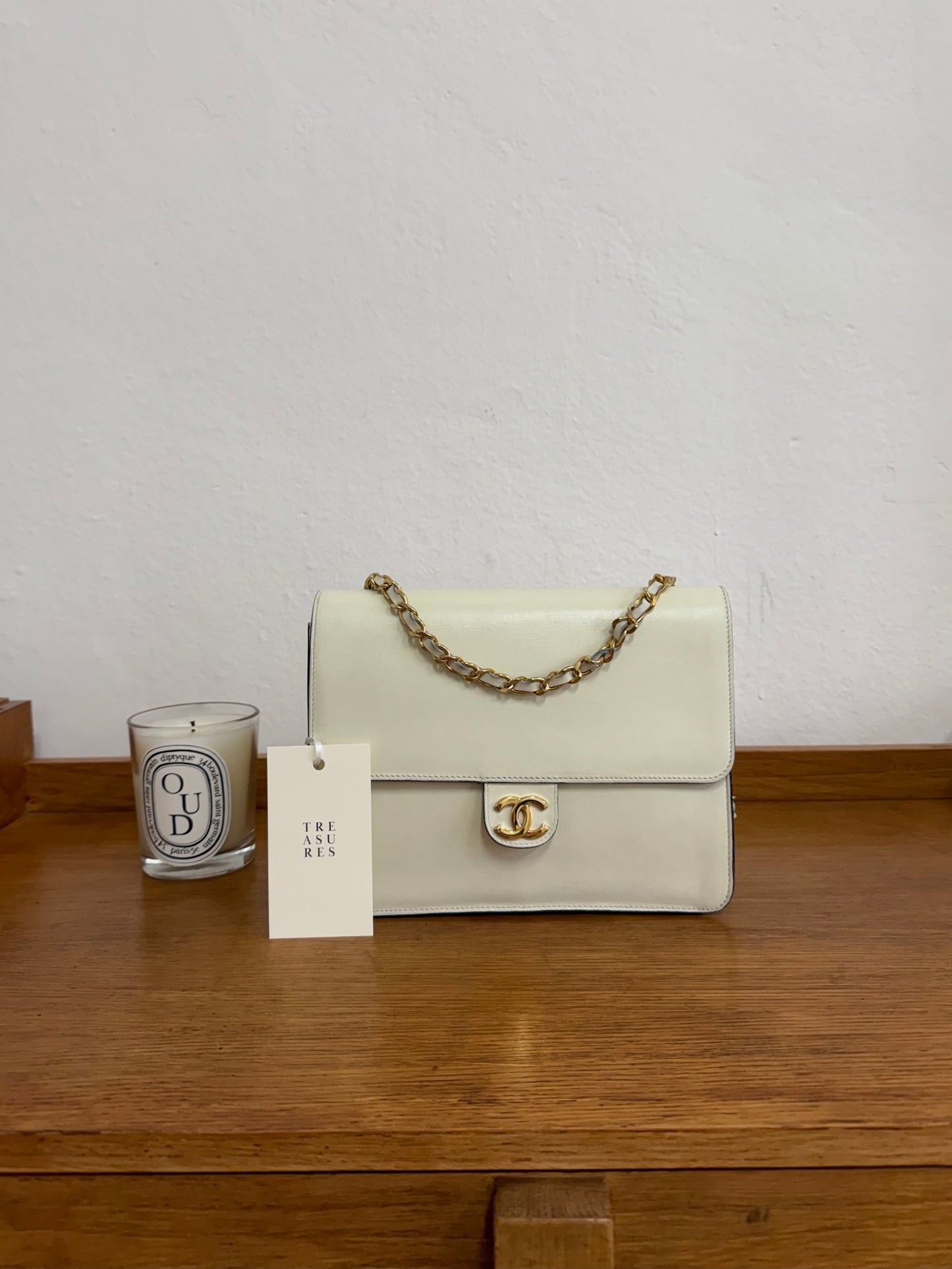 CHANEL BOX CALF SINGLE FLAP CREAM