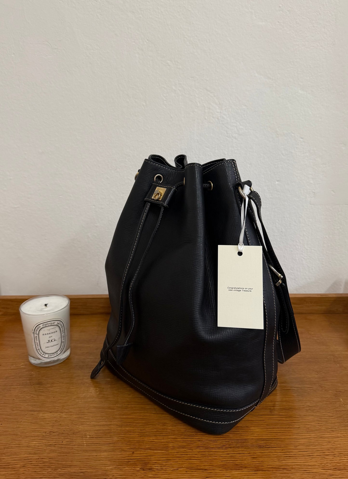 CELINE TRIOMPHE BUCKET BAG BLACK