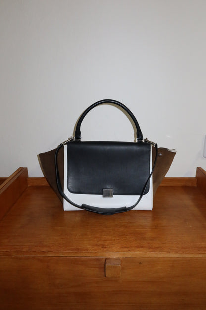 CELINE PHOEBE PHILO TRAPEZE BLACK WHITE