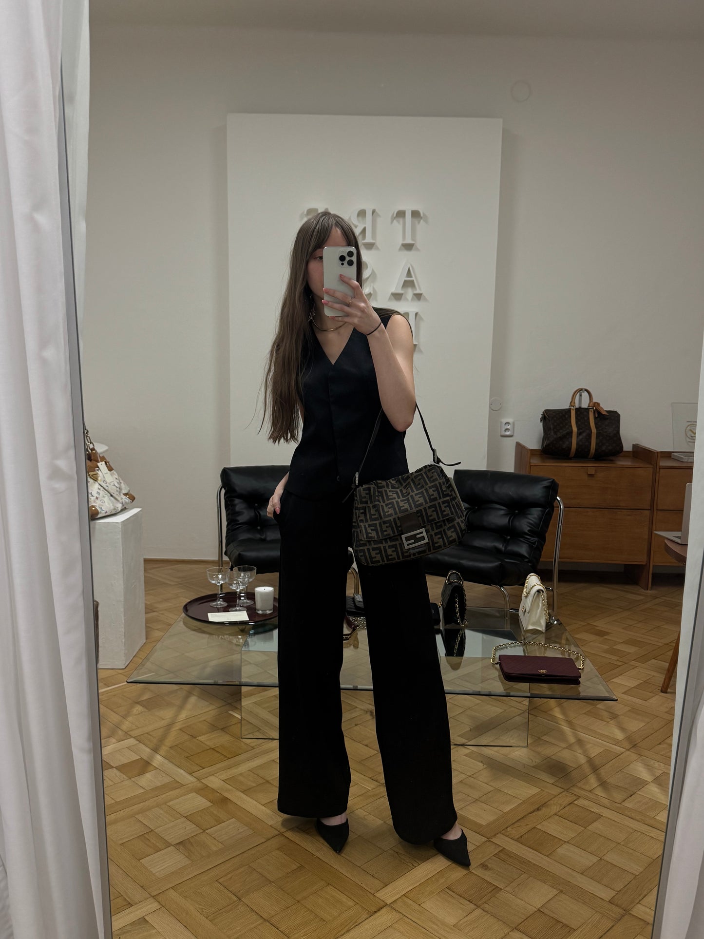 FENDI MAMMA BAGUETTE BAG