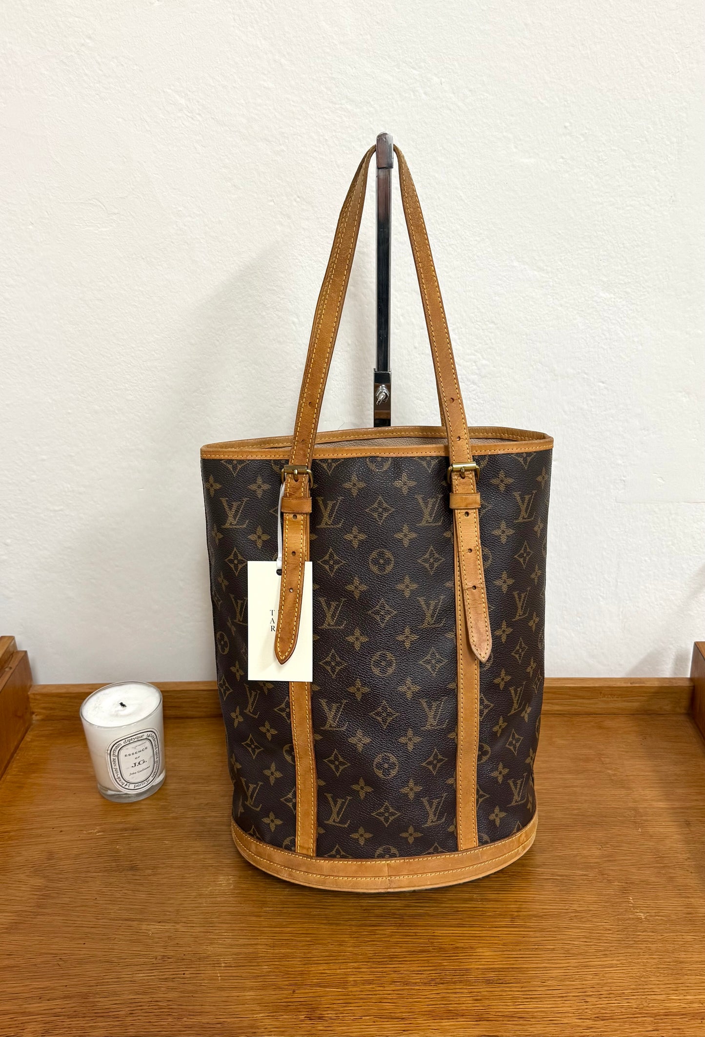 LV BUCKET GM MONOGRAM BAG