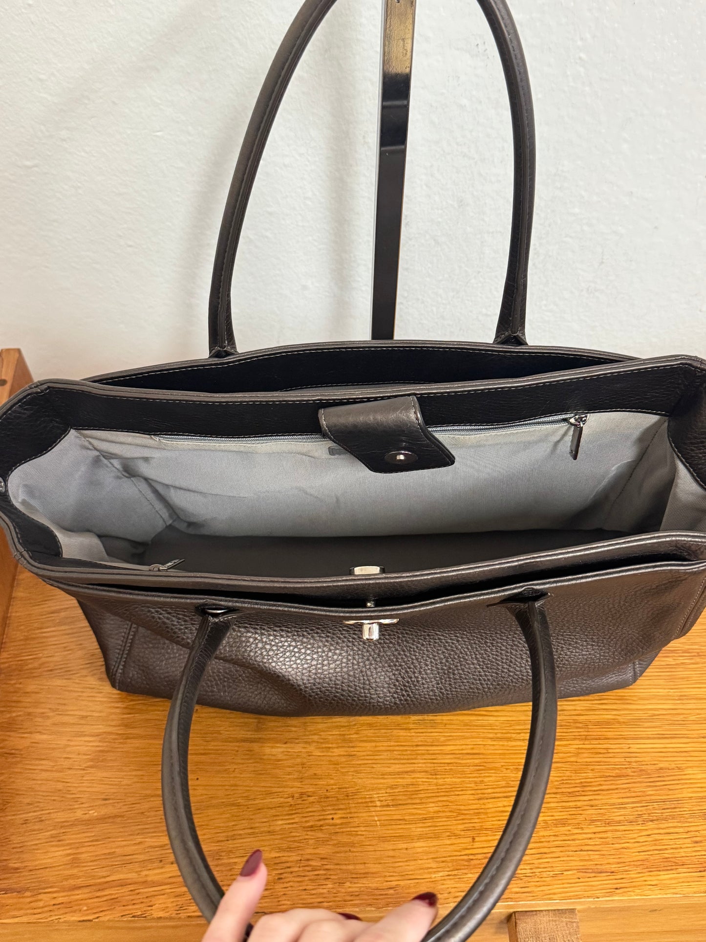 CHANEL EXECUTIVE TOTE IRIDESCENT BROWN SILVER HW