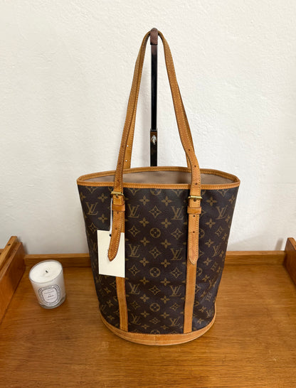 LV BUCKET GM MONOGRAM BAG