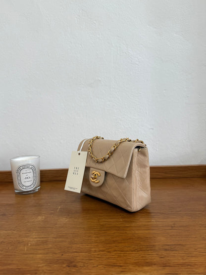 CHANEL CLASSIC SINGLE FLAP BAG TWIST LOCK 24K GOLD