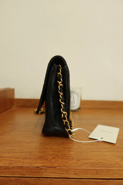 CHANEL DIAGONAL STITCH SINGLE FLAP BAG