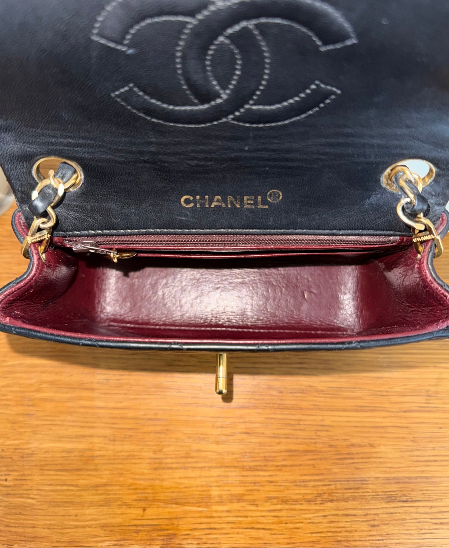 CHANEL SINGLE FLAP BAG BLACK LAMBSKIN