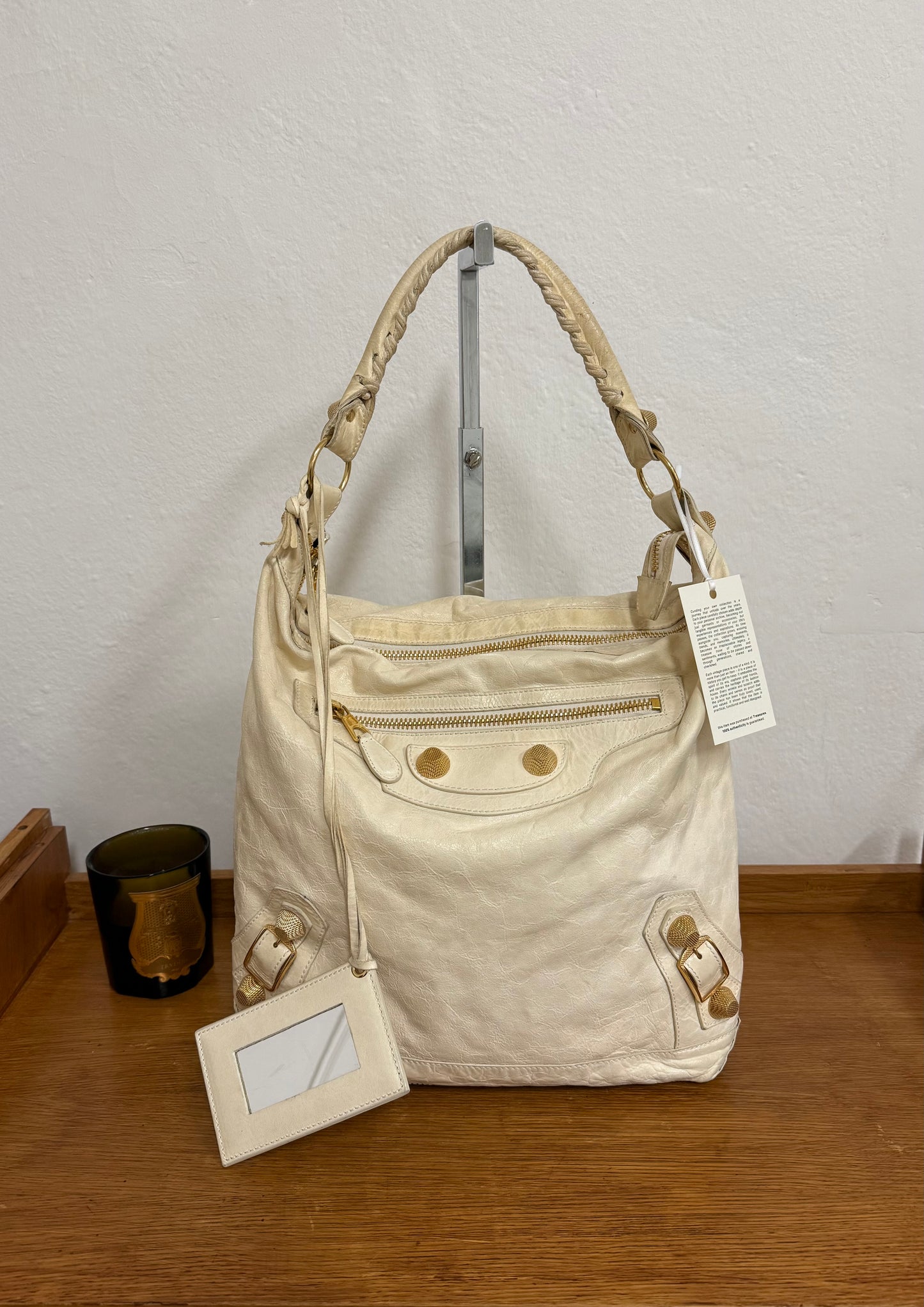 BALENCIAGA DAY “HOBO CITY” BAG BUTTER YELLOW