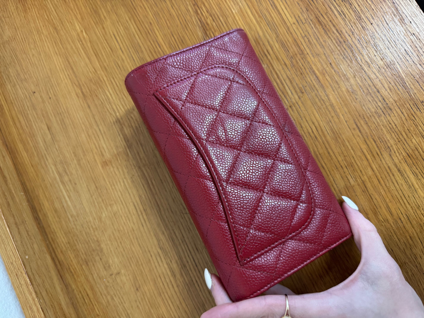 CHANEL CLASSIC WALLET CAVIAR RED