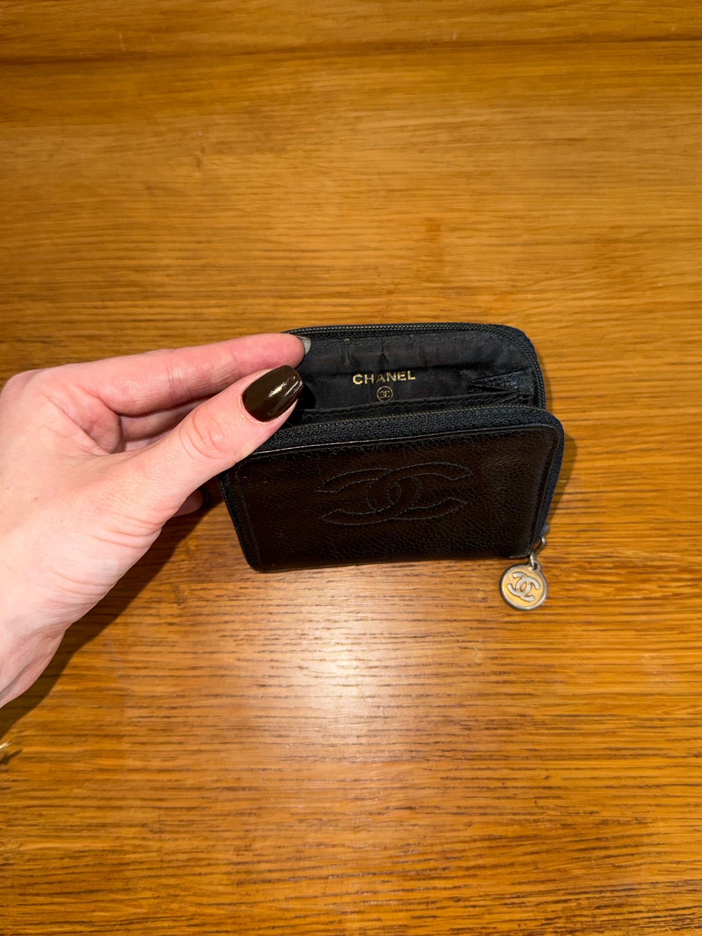 CHANEL ROUND ZIP WALLET