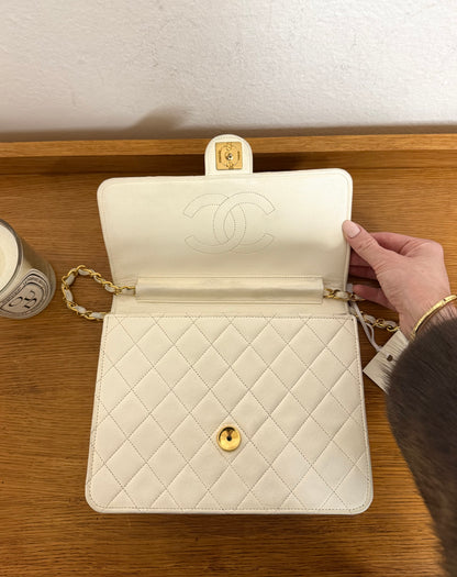 CHANEL CLASSIC SINGLE FLAP BAG LAMBSKIN WHITE 24K GOLD HW