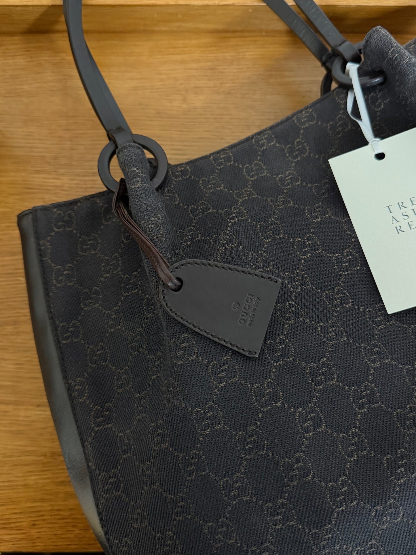 GUCCI GG SHOULDER BAG BLACK & POUCH TOM FORD ERA