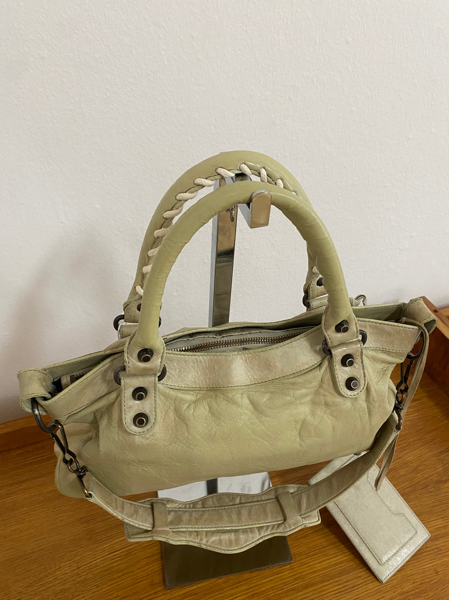 BALENCIAGA FIRST BAG IN ECRU