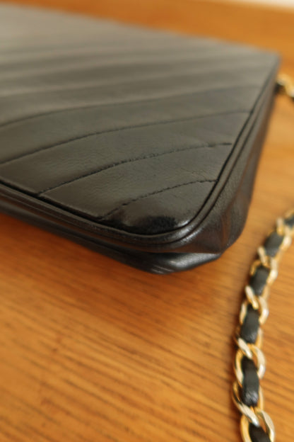 CHANEL DIAGONAL STITCH SINGLE FLAP BAG 2