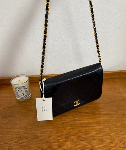 CHANEL FULL FLAP BLACK LAMBSKIN