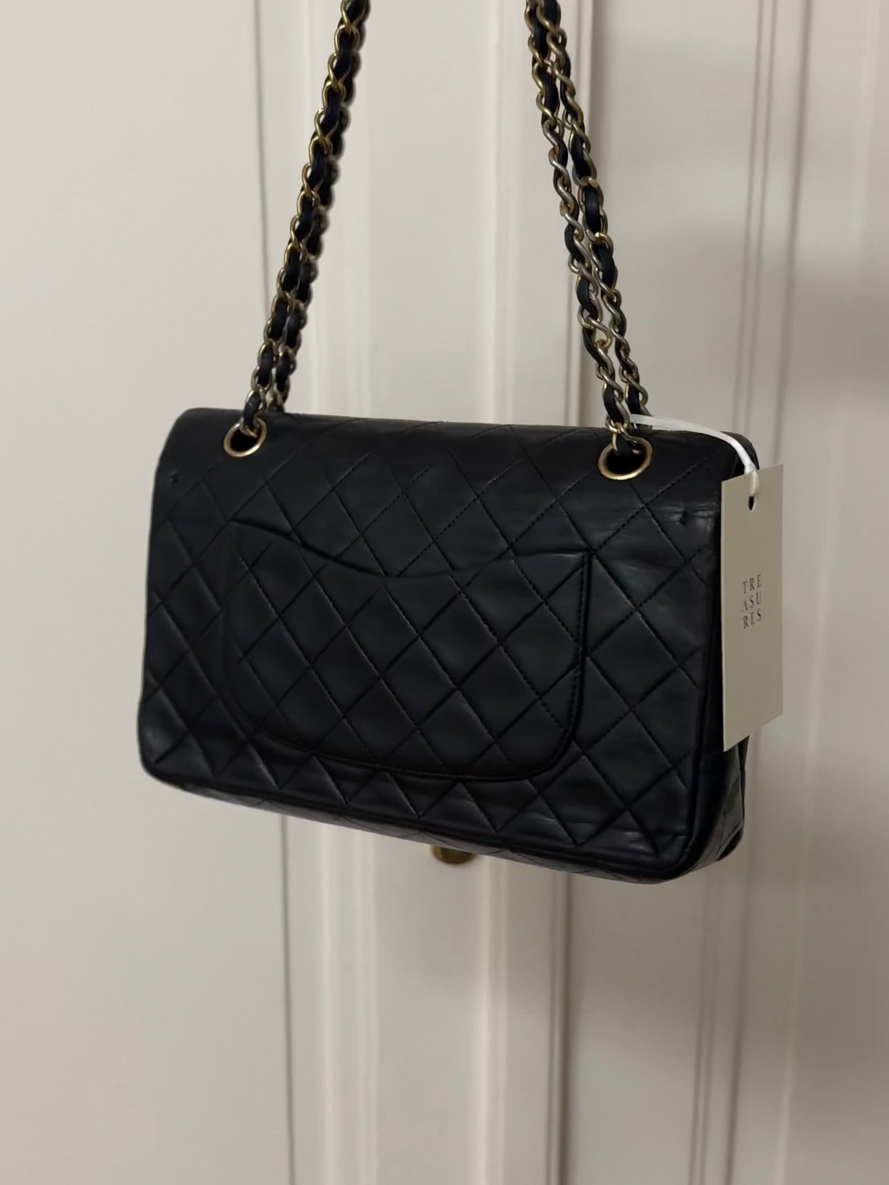 CHANEL CLASSIC DOUBLE FLAP BAG MEDIUM BLACK 24K GOLD HW
