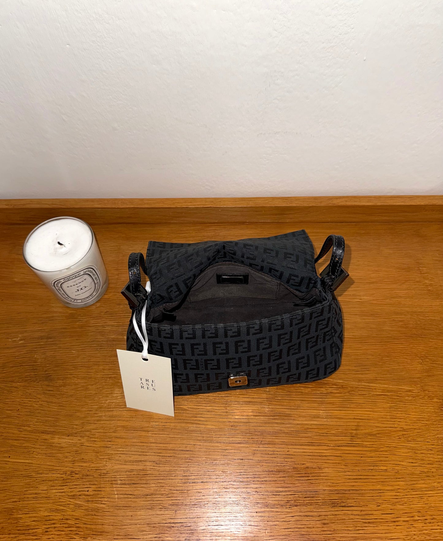 FENDI BAGUETTE BAG