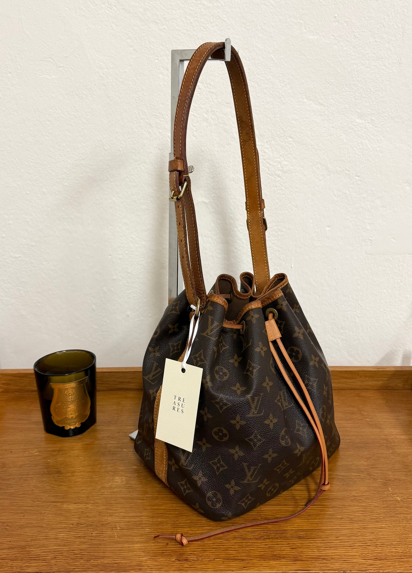 LV PETIT NOÉ MONOGRAM