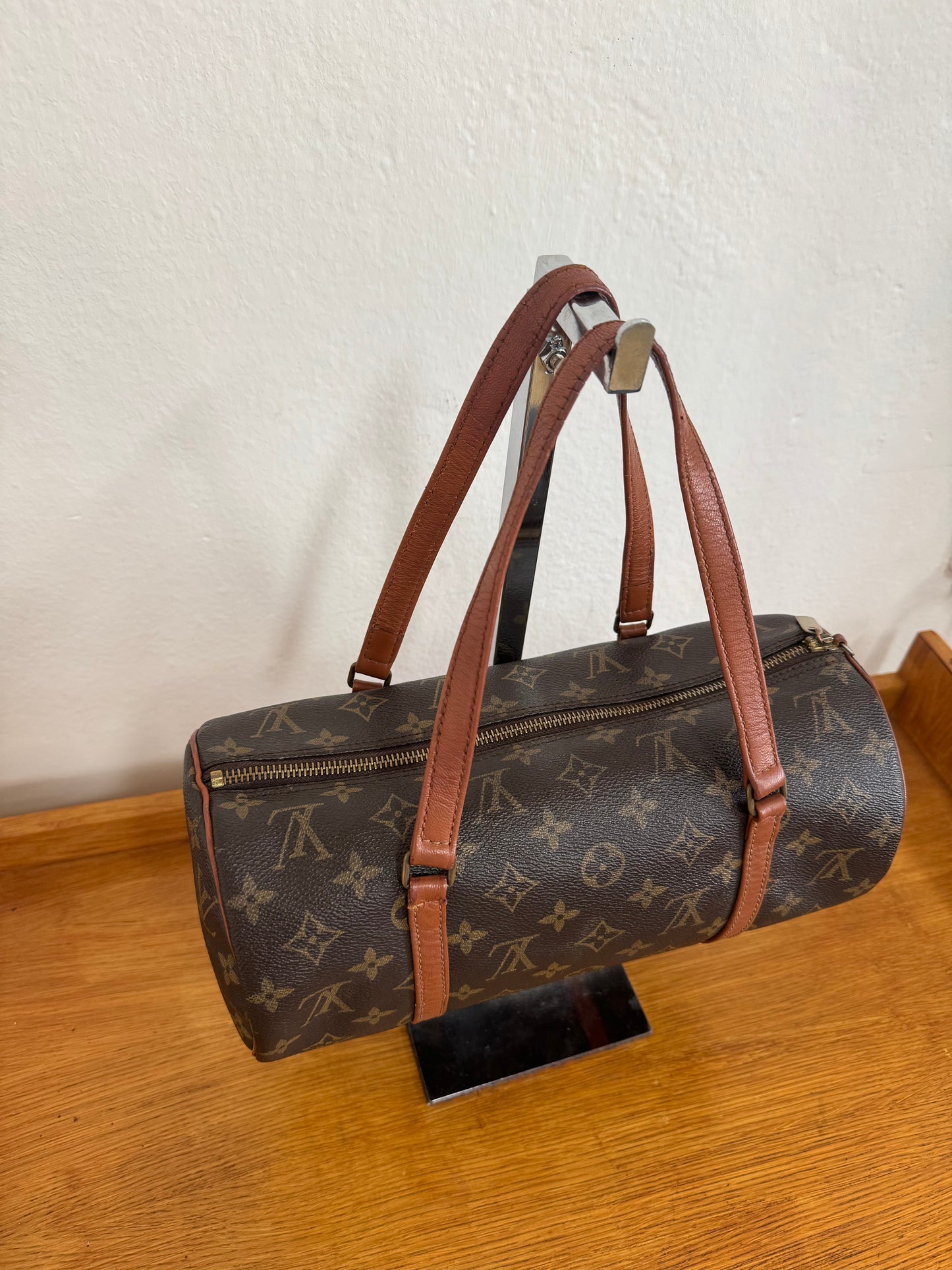 LV PAPILLON #1