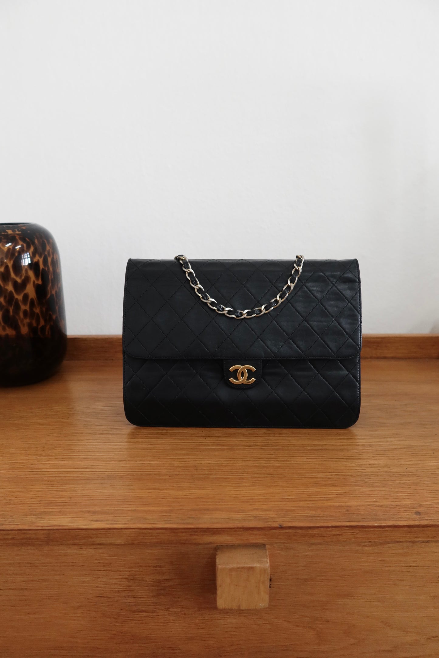 CHANEL TIMELESS CLASSIC SINGLE FLAP BAG LAMBSKIN
