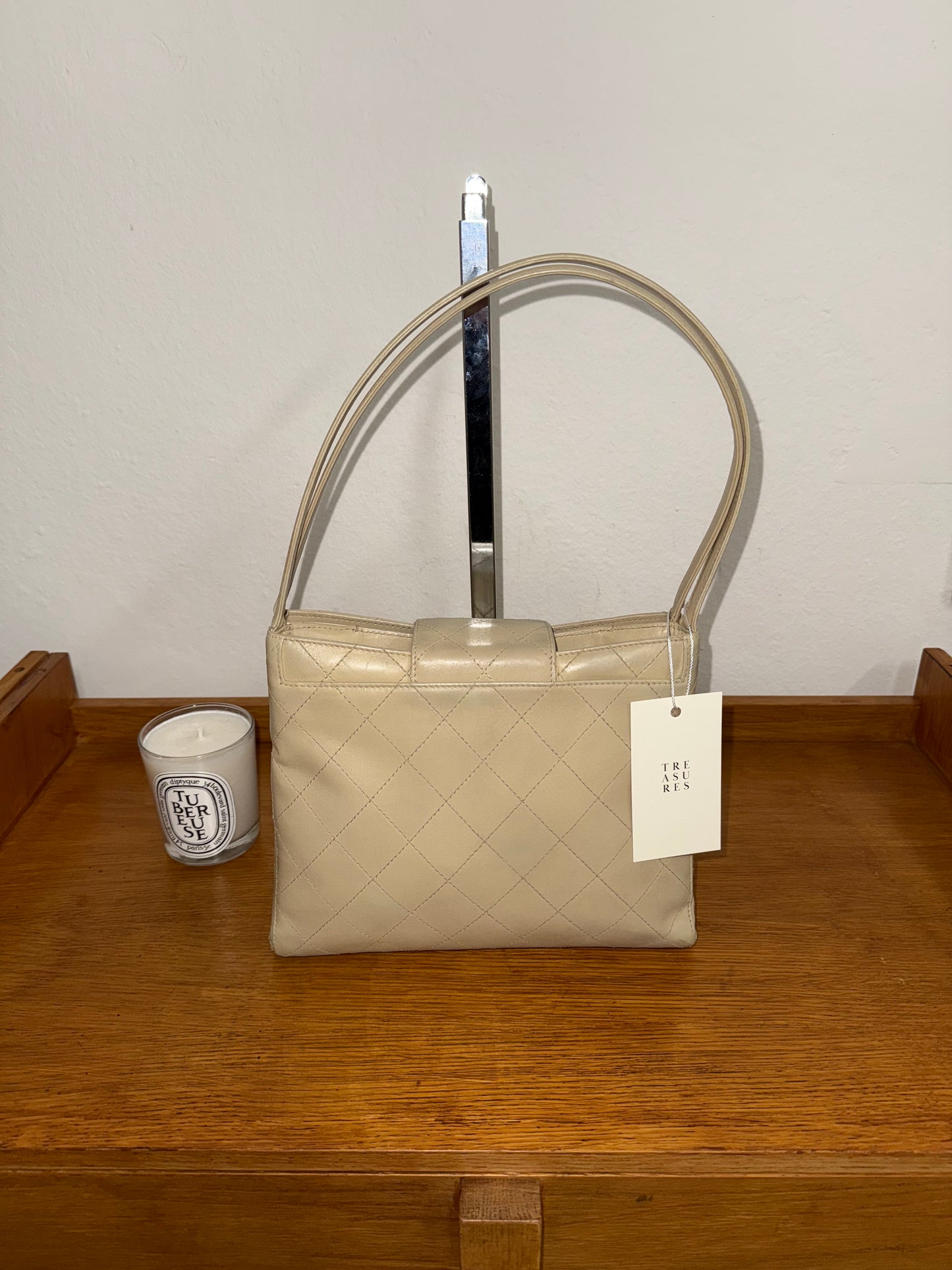 CHANEL KELLY SHOULDER BAG