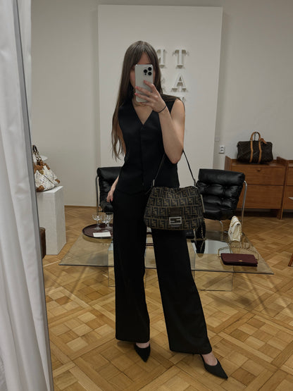 FENDI MAMMA BAGUETTE BAG