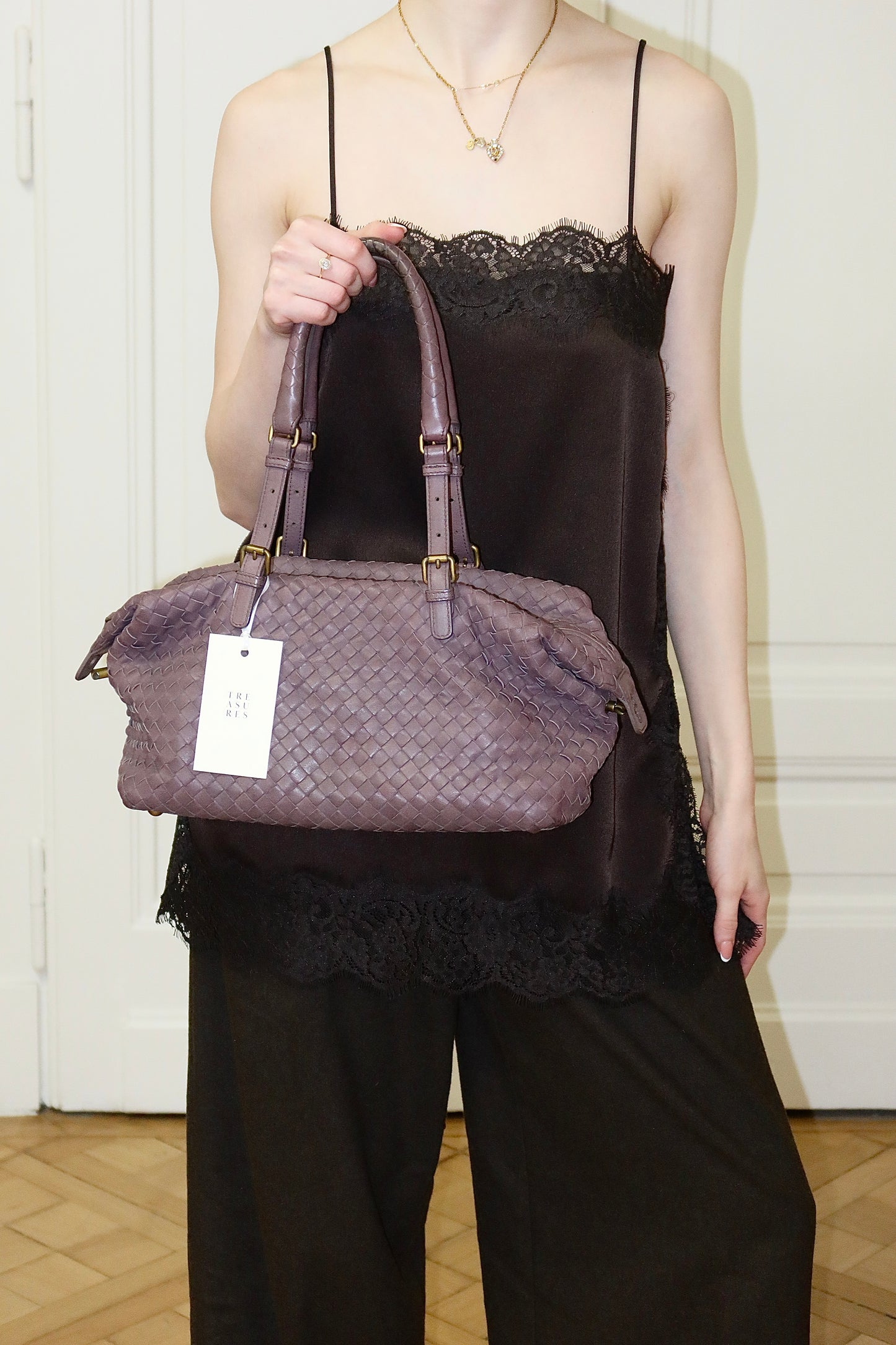 BOTTEGA VENETA INTRECCIATO SHOULDER BAG