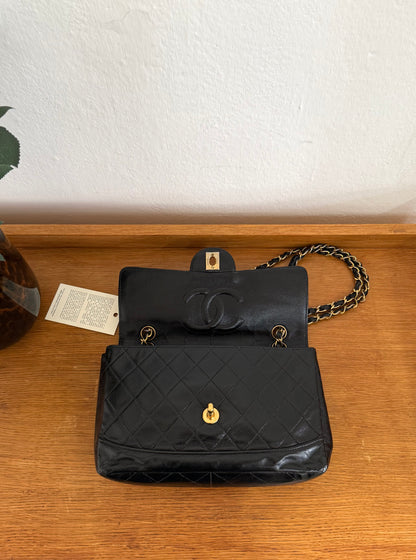 CHANEL TWIST LOCK CLASSIC FLAP BAG