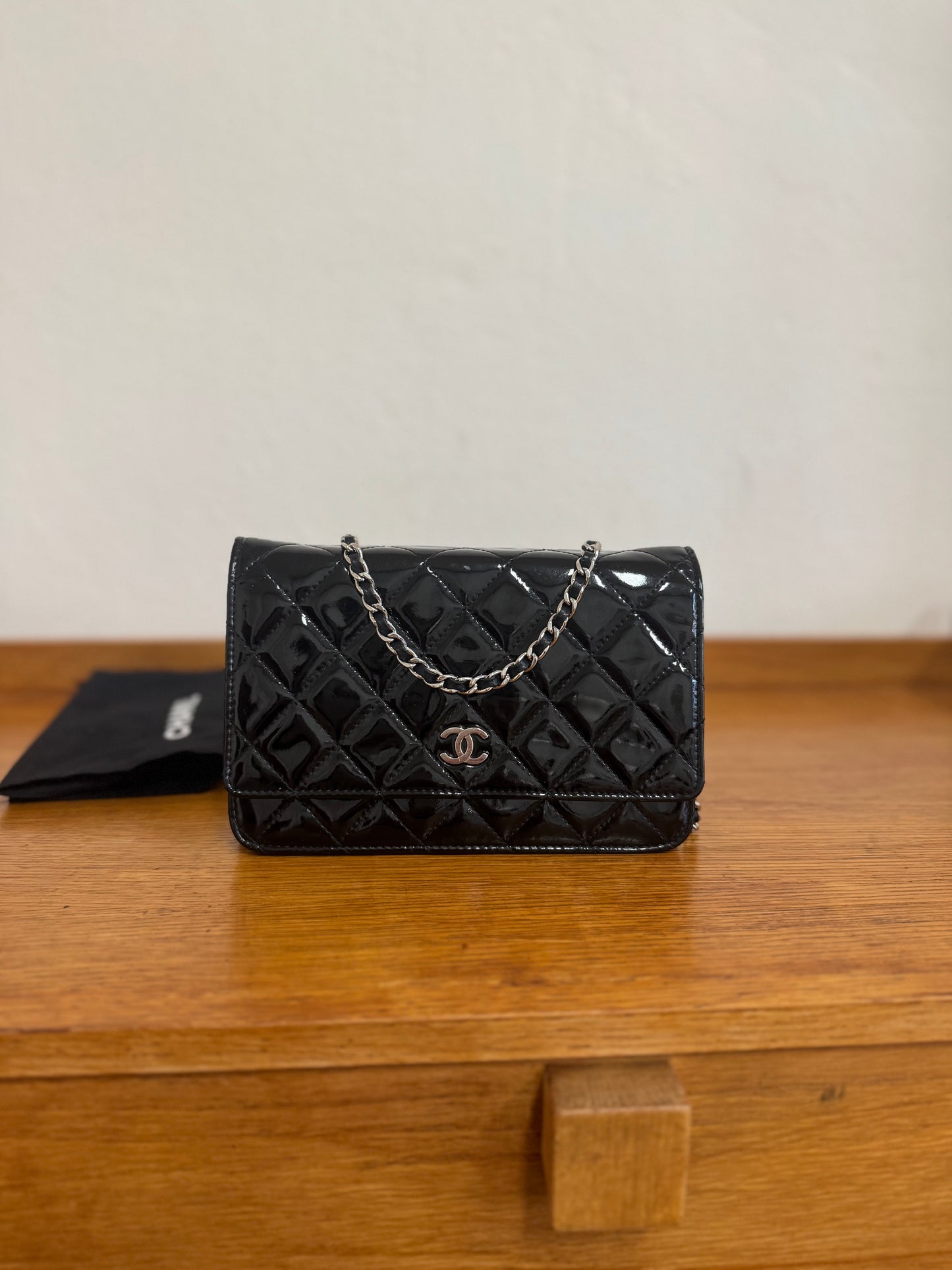 CHANEL WOC BLACK PATENT LEATHER SILVER HW SERIES 14