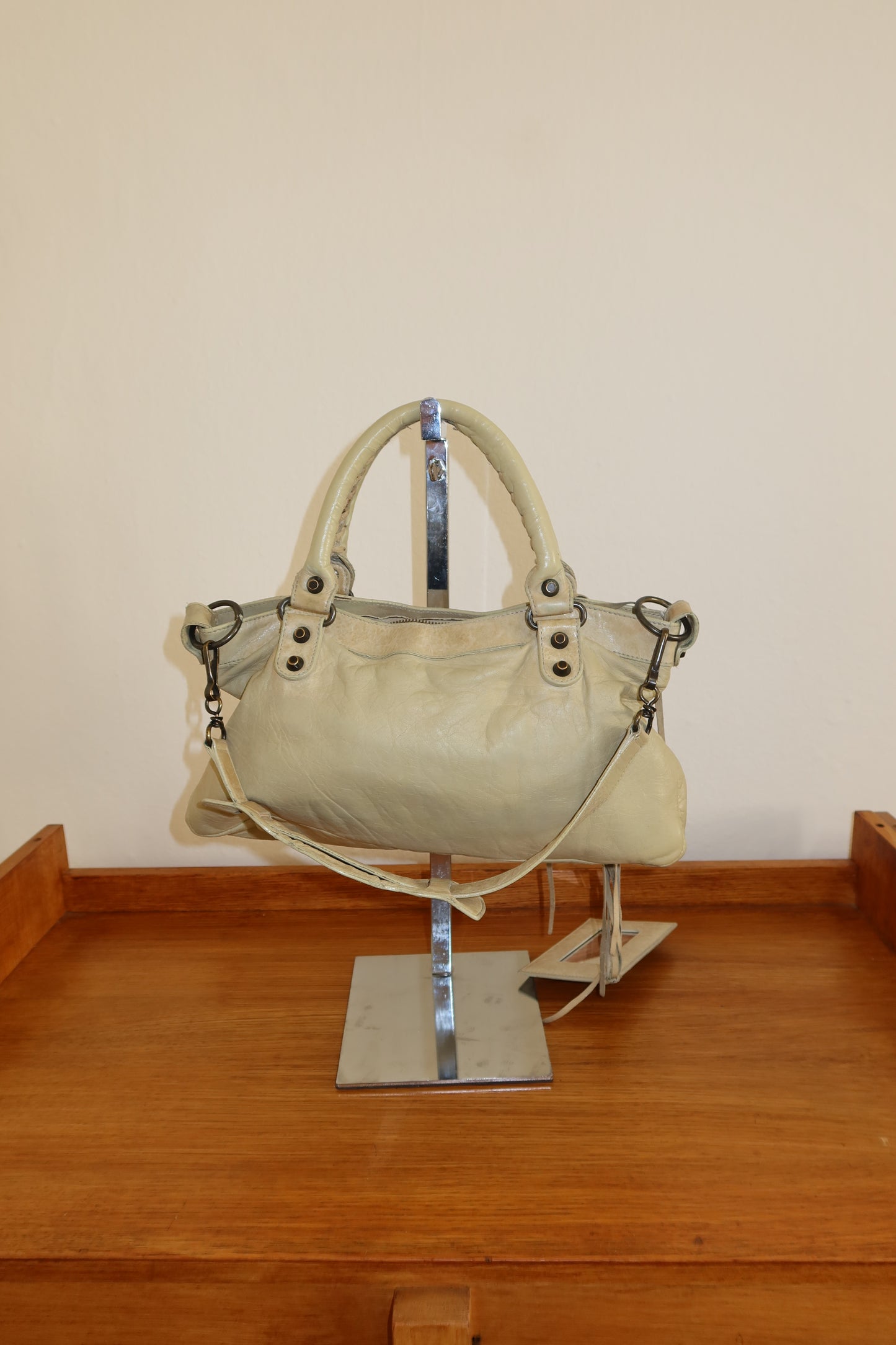 BALENCIAGA FIRST BAG IN ECRU
