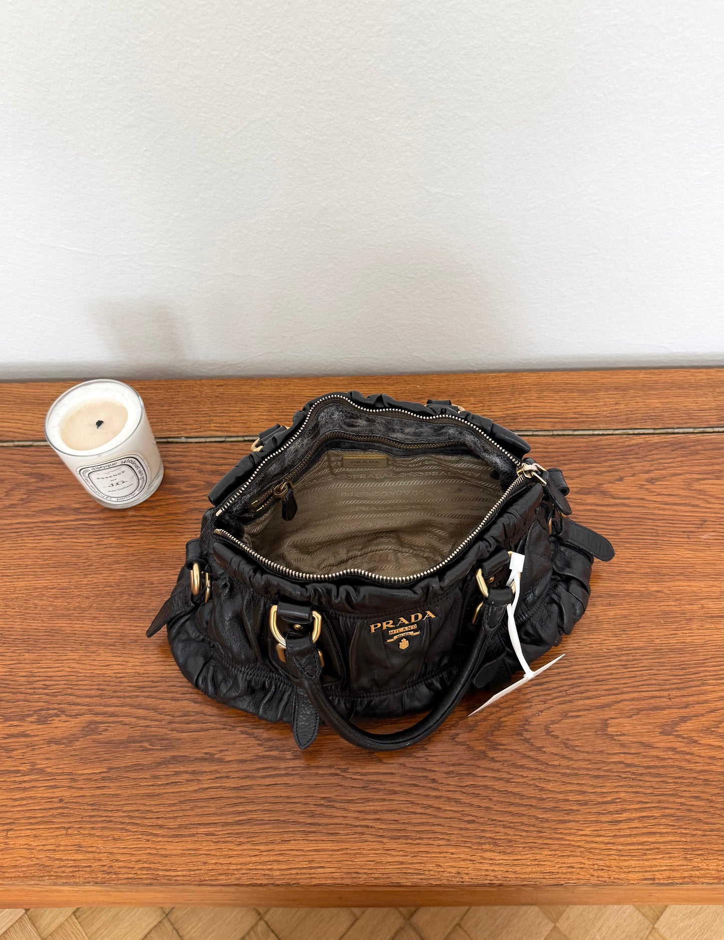 PRADA PROMENADE LEATHER HANDBAG
