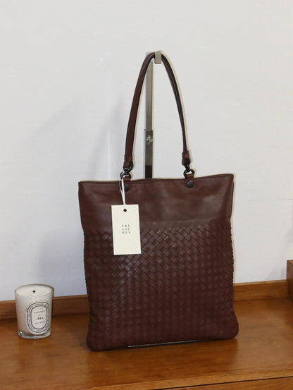 BOTTEGA VENETA INTRECCIATO SHOULDER BAG BROWN